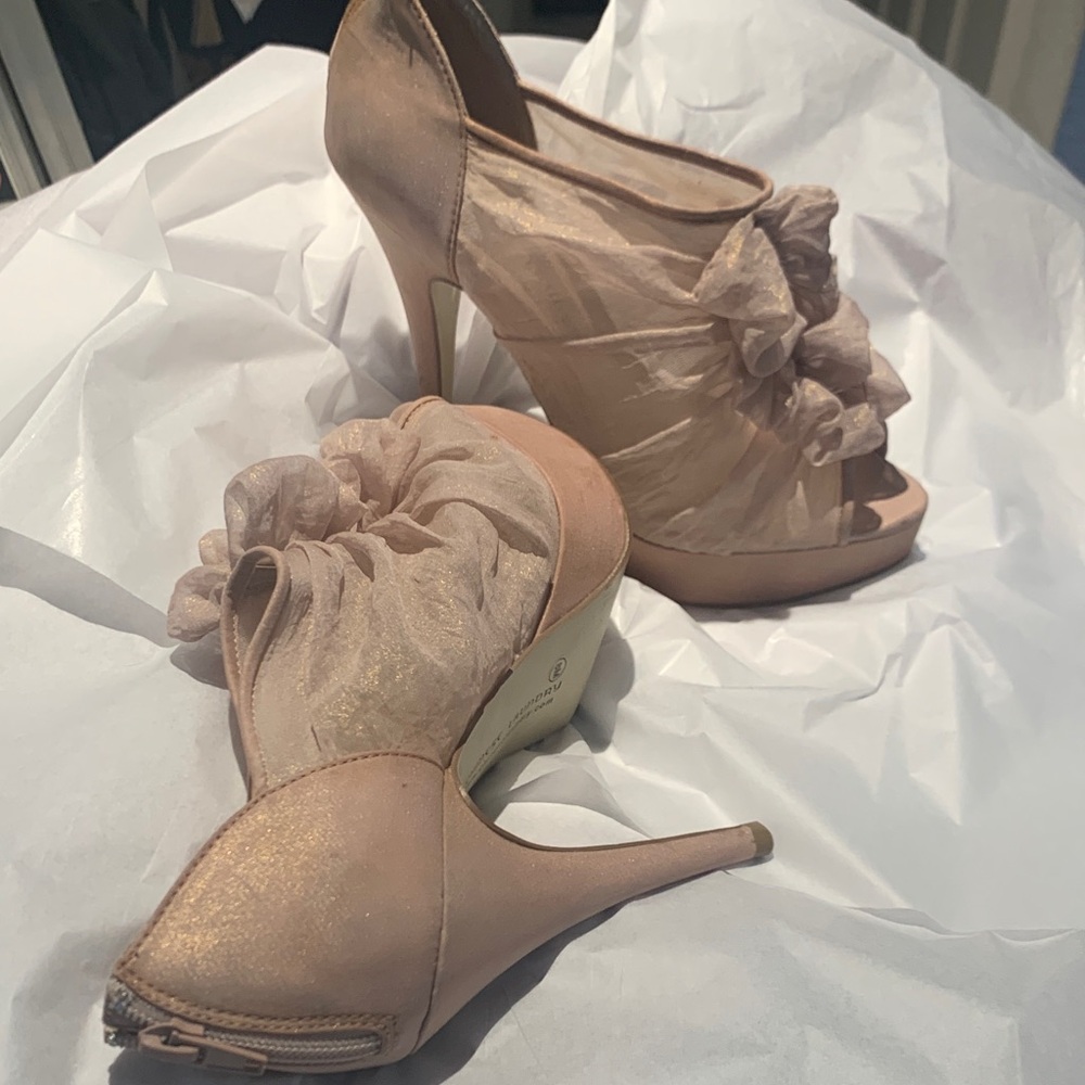 Chinese Laundry Ruffled Peep-Toe Heels in Blush